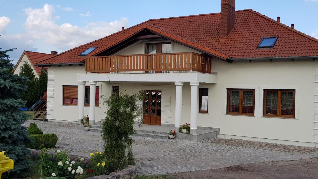 Willa Maria Lagow (Swiebodzin) Exterior foto